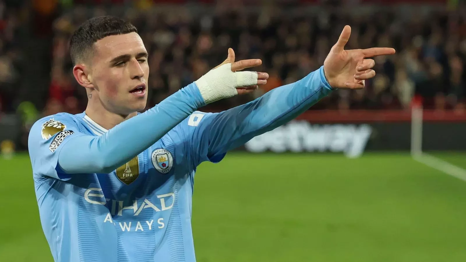 Sự nghiệp thi đấu của Phil Foden